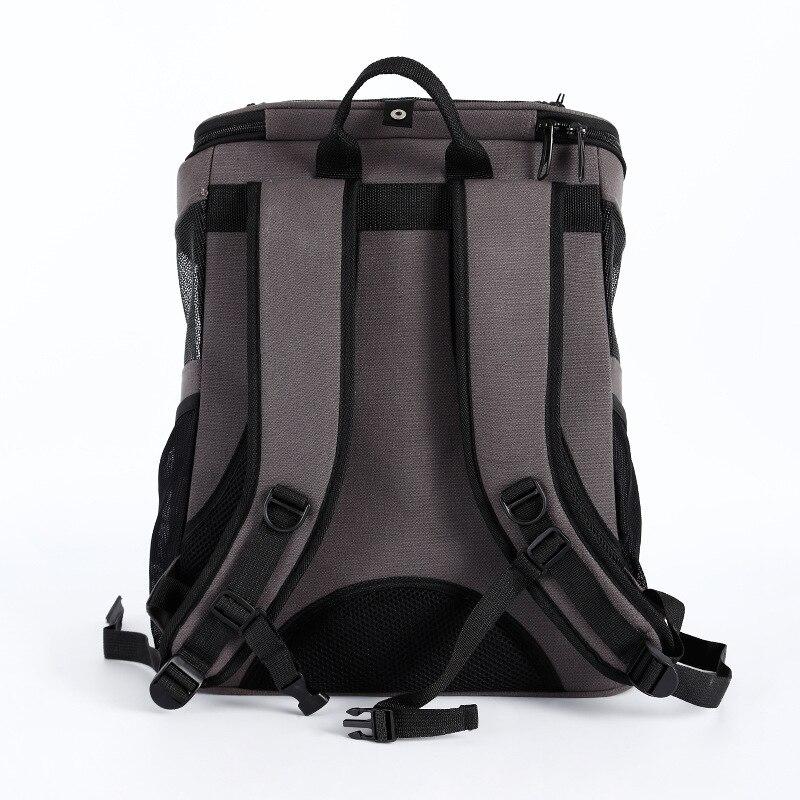 Pet carrier 